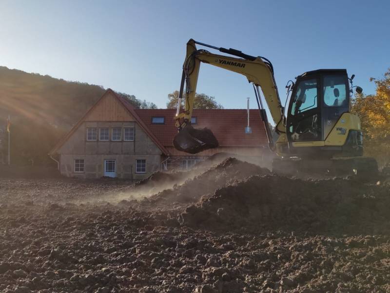 Herbstmorgen mit Languth&nbsp;Erdbau